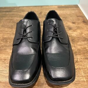 Boys Sonoma Black Dress Shoes 7